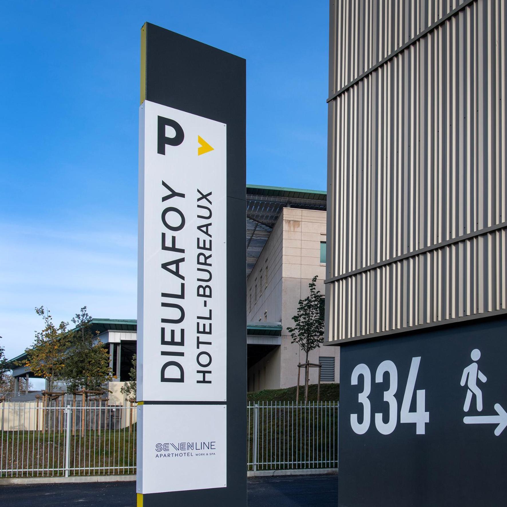 Sevenline Purpan Toulouse Aparthotel Екстериор снимка